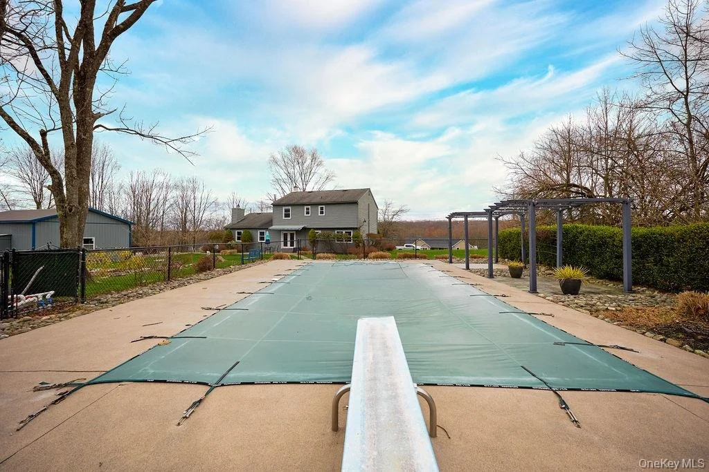Photo of 180 Ridge Drive