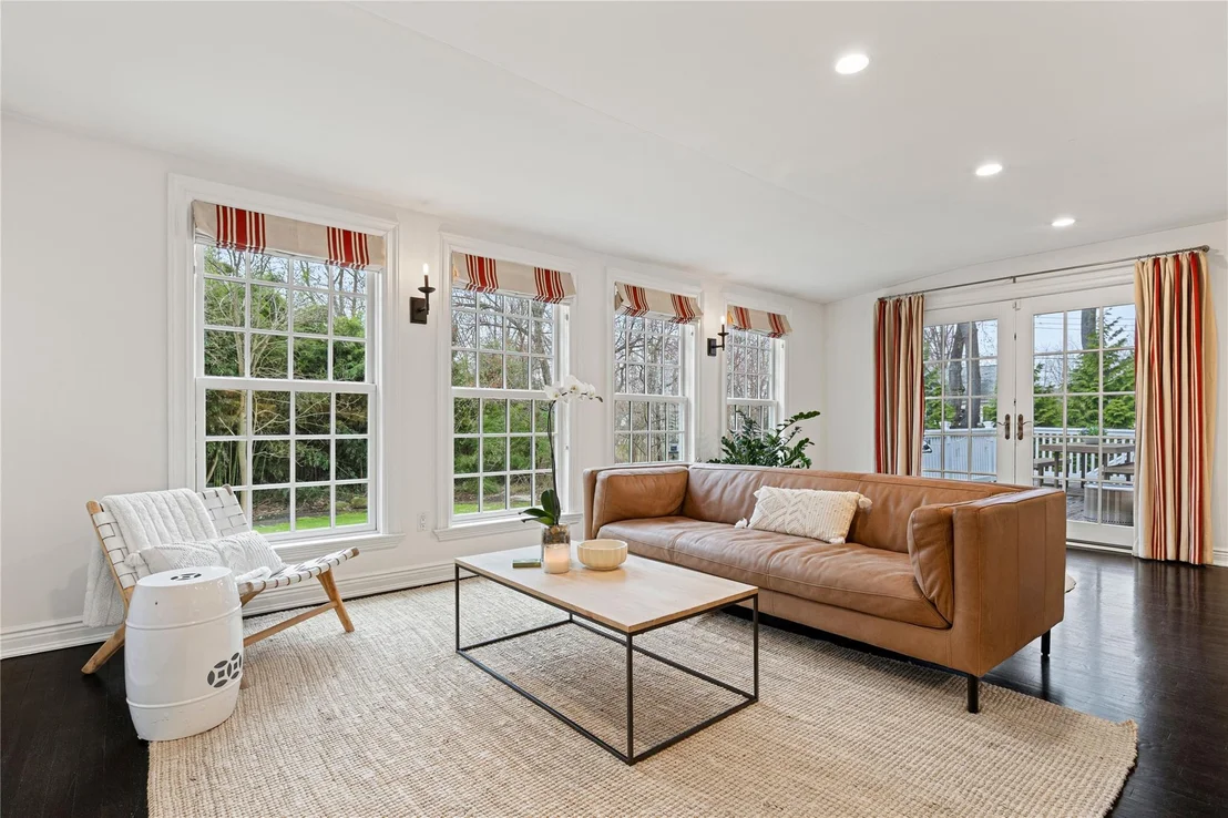 Photo of 51 HARDING Drive