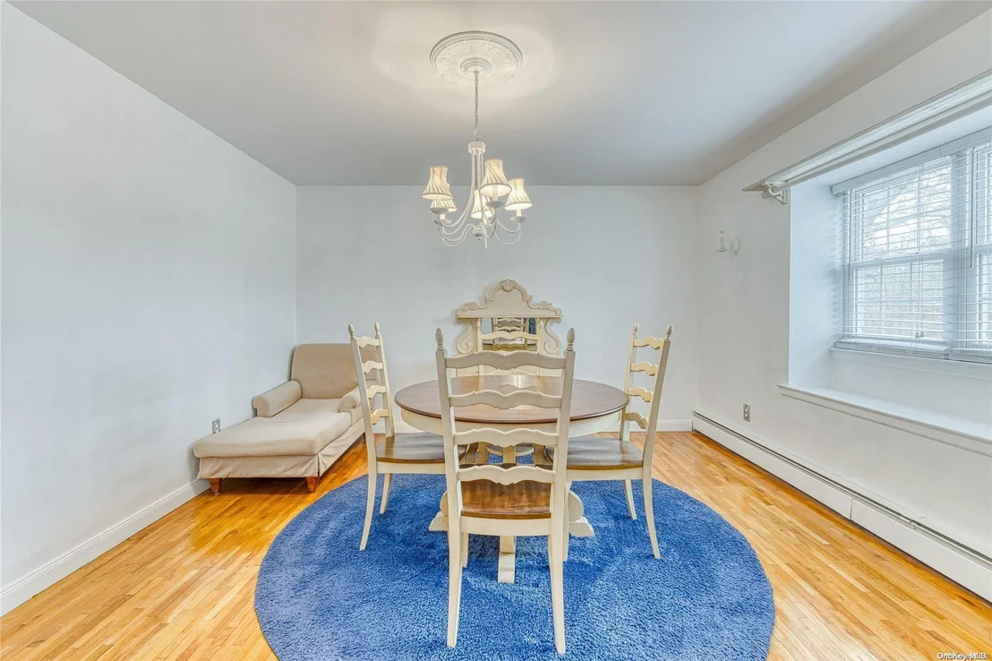 Photo of 86 Montgomery Avenue