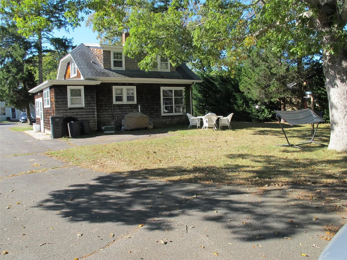 Photo of 16 Redfield Lane