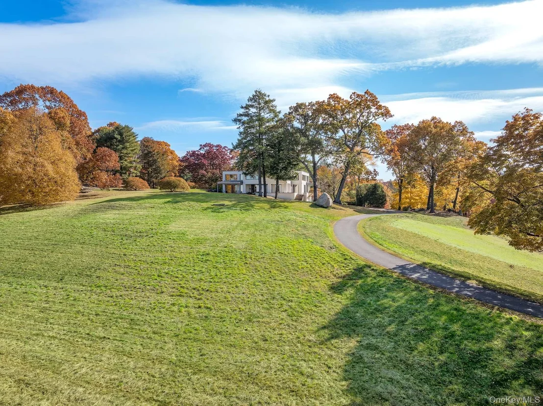 Photo of 48 Raafenberg Road