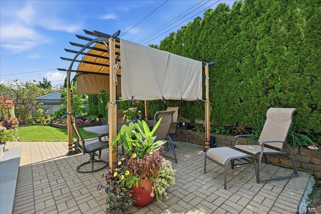 Photo of 809 Garden Drive