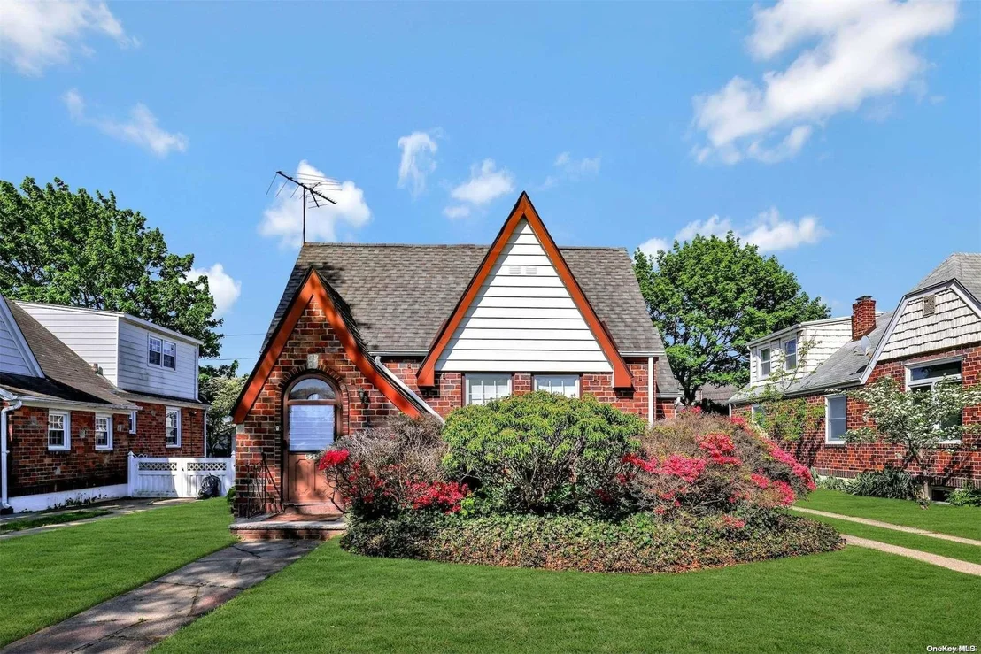 Photo of 525 Concord Avenue
