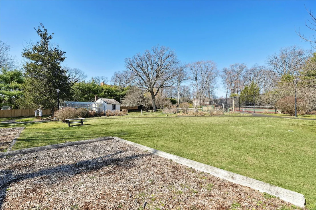 Photo of 31 Chestnut Avenue