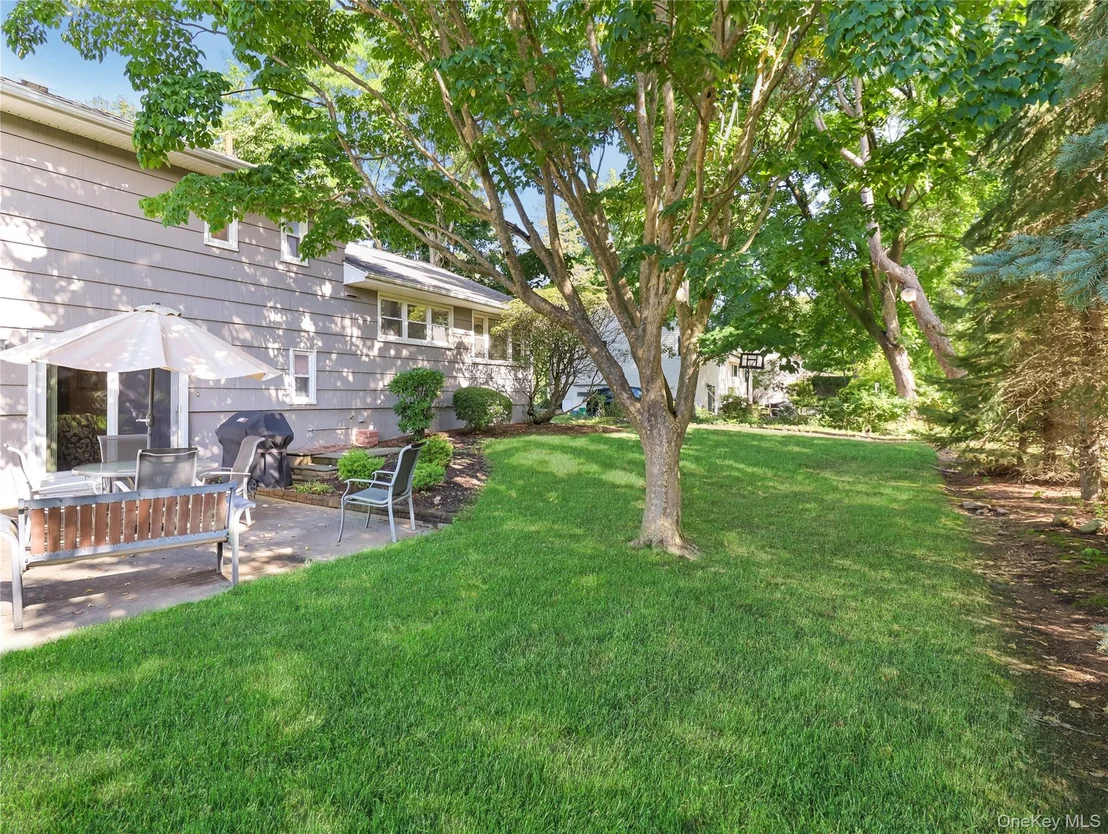 Photo of 48 Eberling Drive