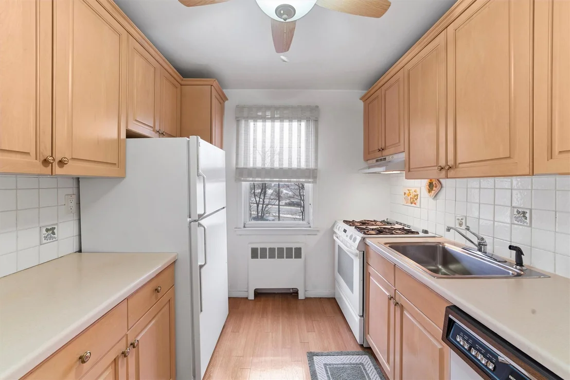 Photo of Unit 69 at 69 Lawrence Park Crescent