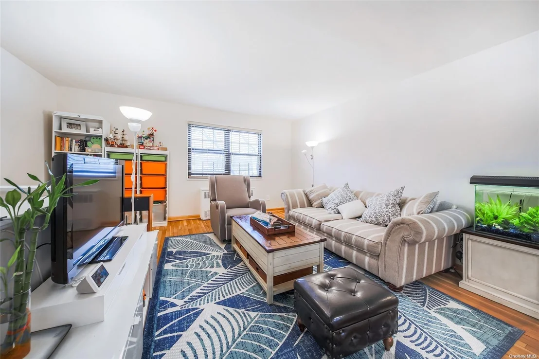 Photo of Unit B at 137-44 68 Drive