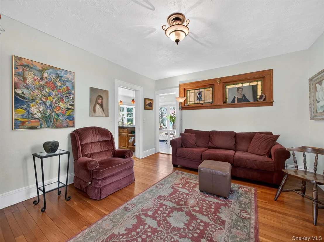 Photo of 108 Summit Avenue