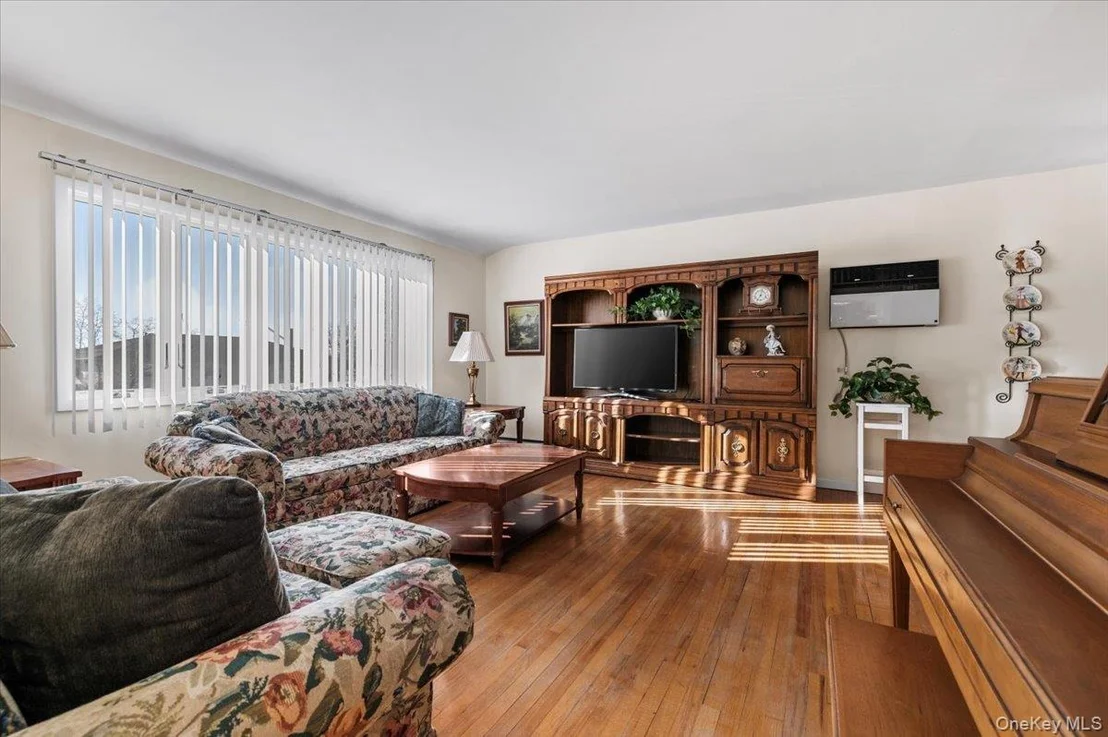 Photo of 53 Beaumont Drive