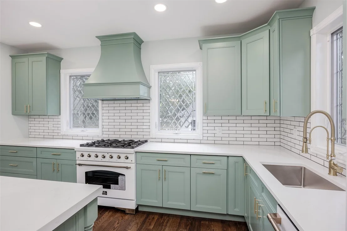 Photo of 131 Ostrander Avenue