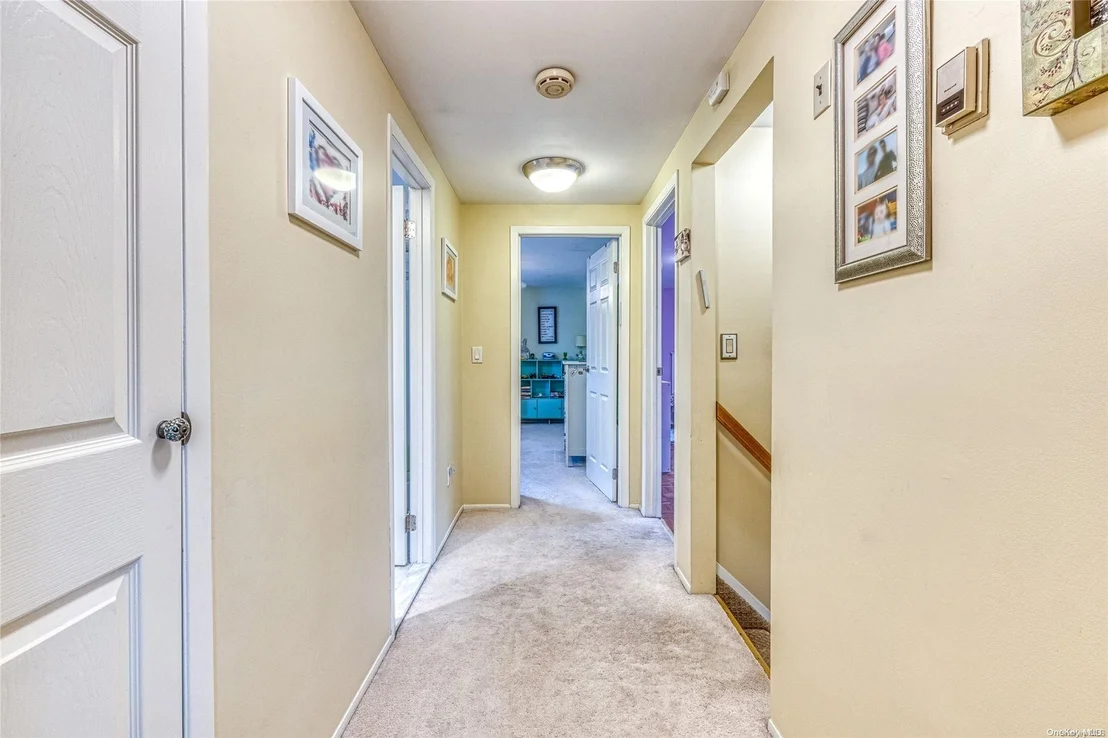 Photo of 2174 Hamilton Road