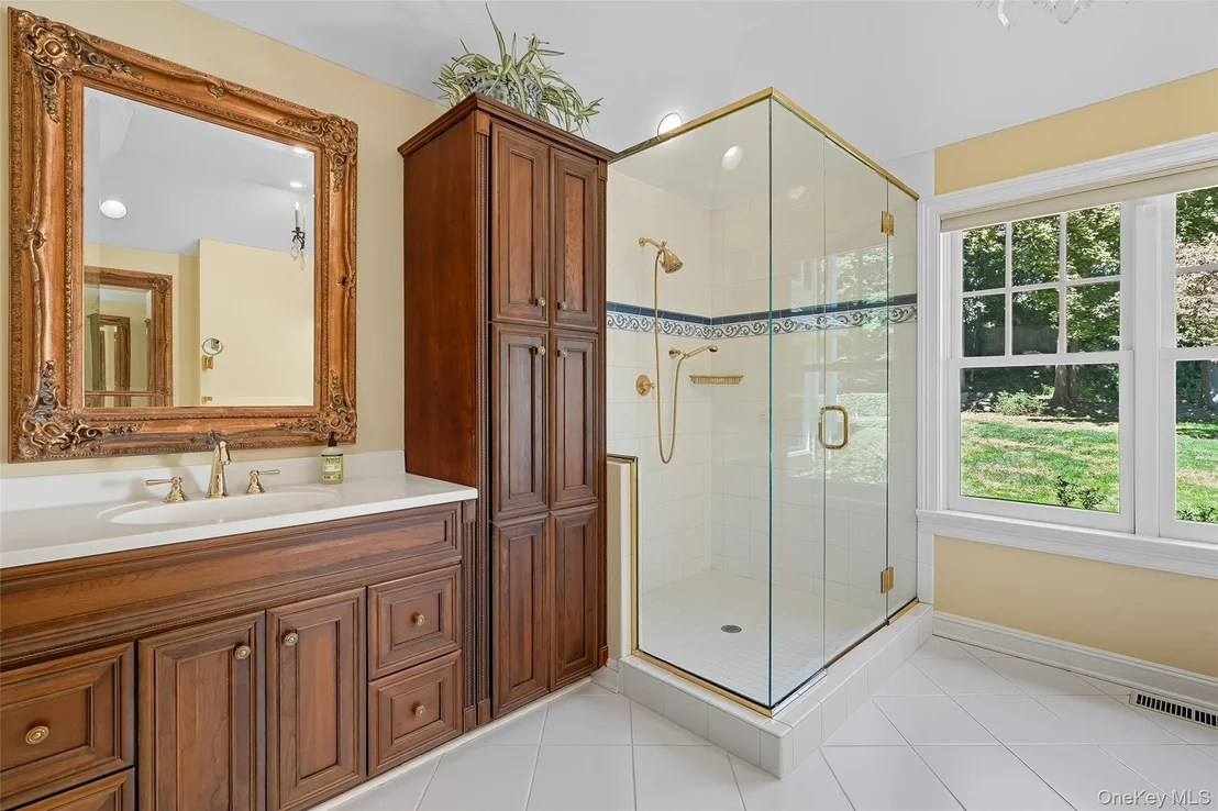 Photo of 9 Boxwood Lane