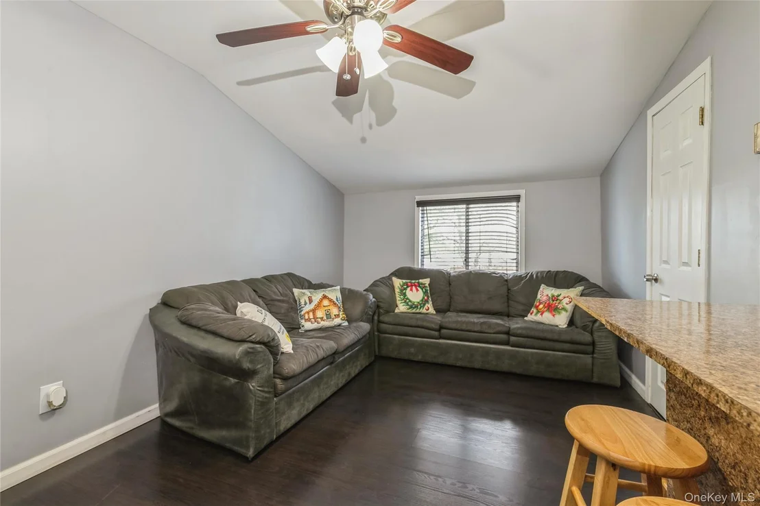 Photo of 84 Corbin Avenue