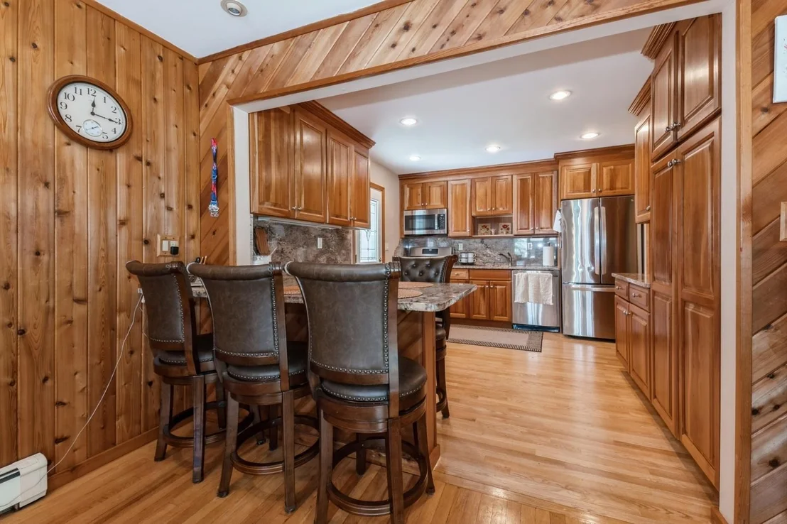 Photo of 80 Intervale