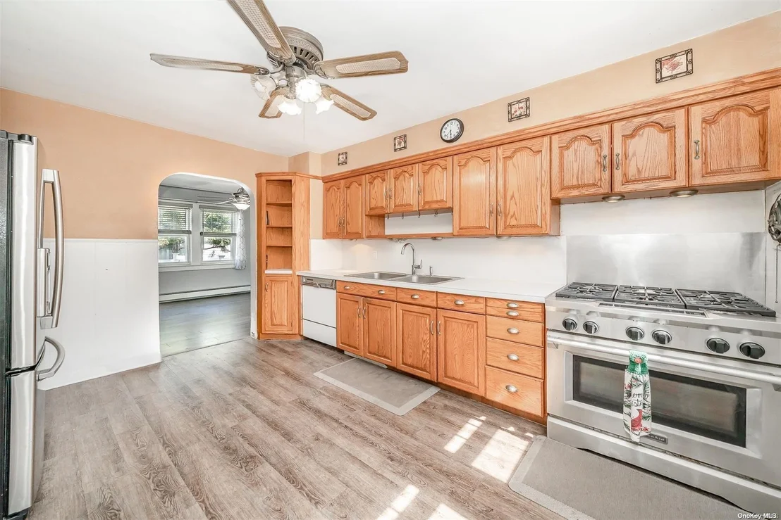 Photo of 32 Herbert Avenue