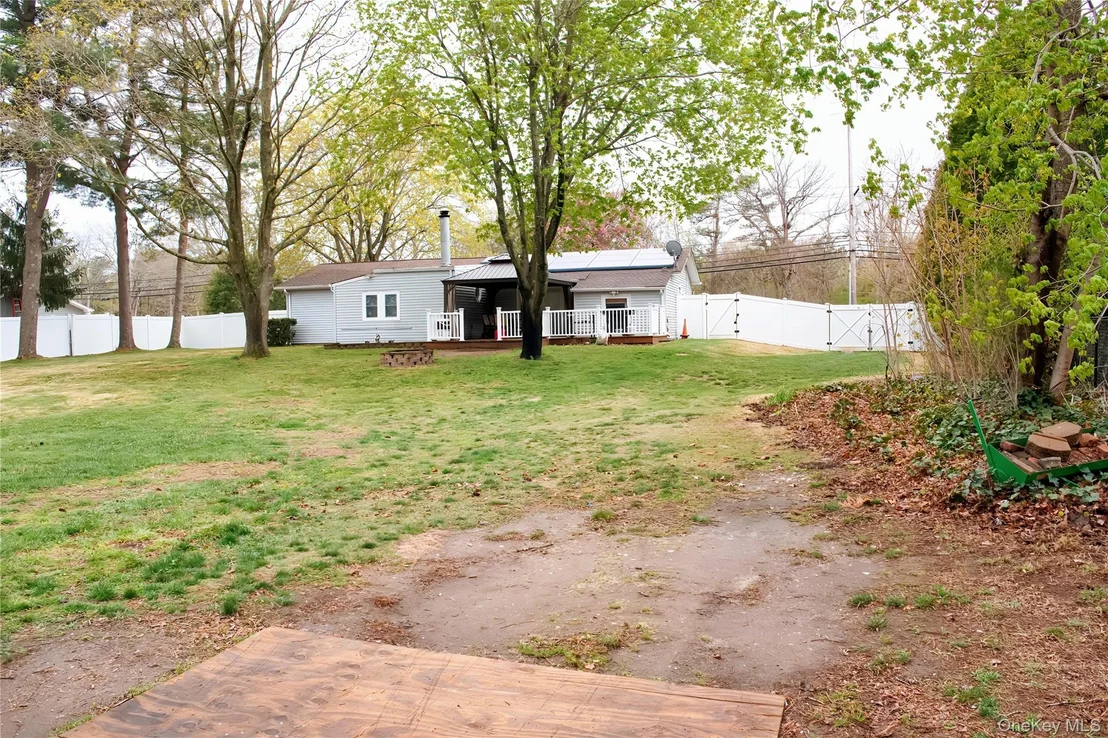 Photo of 165 Randall Road