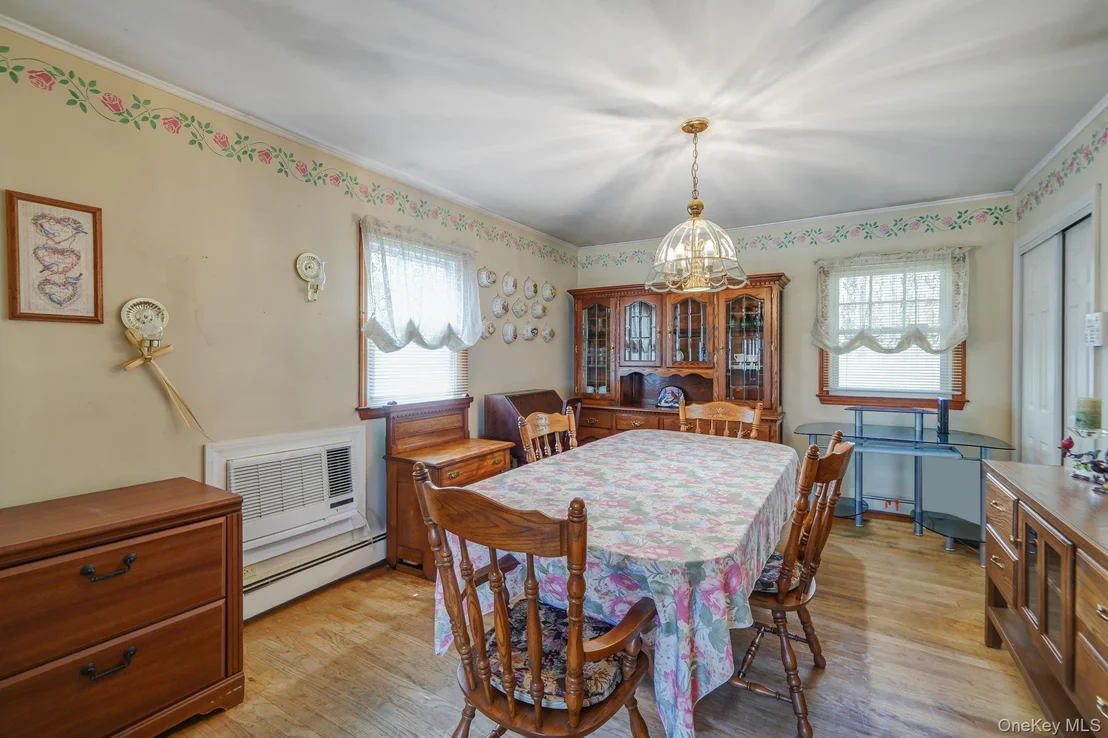 Photo of 34 Oxbow Road