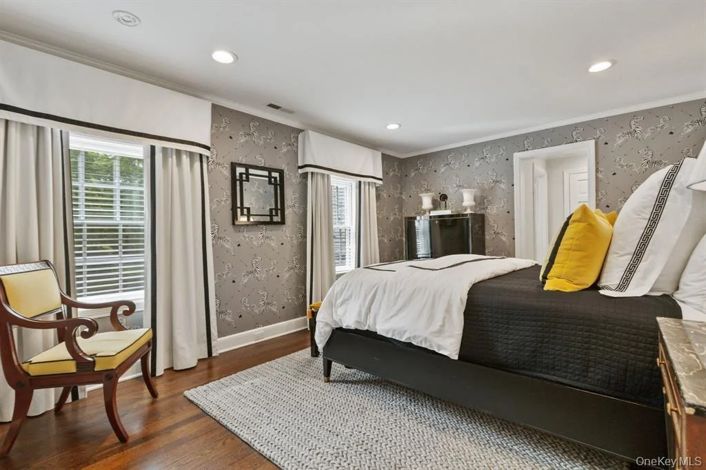 Photo of 8 Boxwood Lane