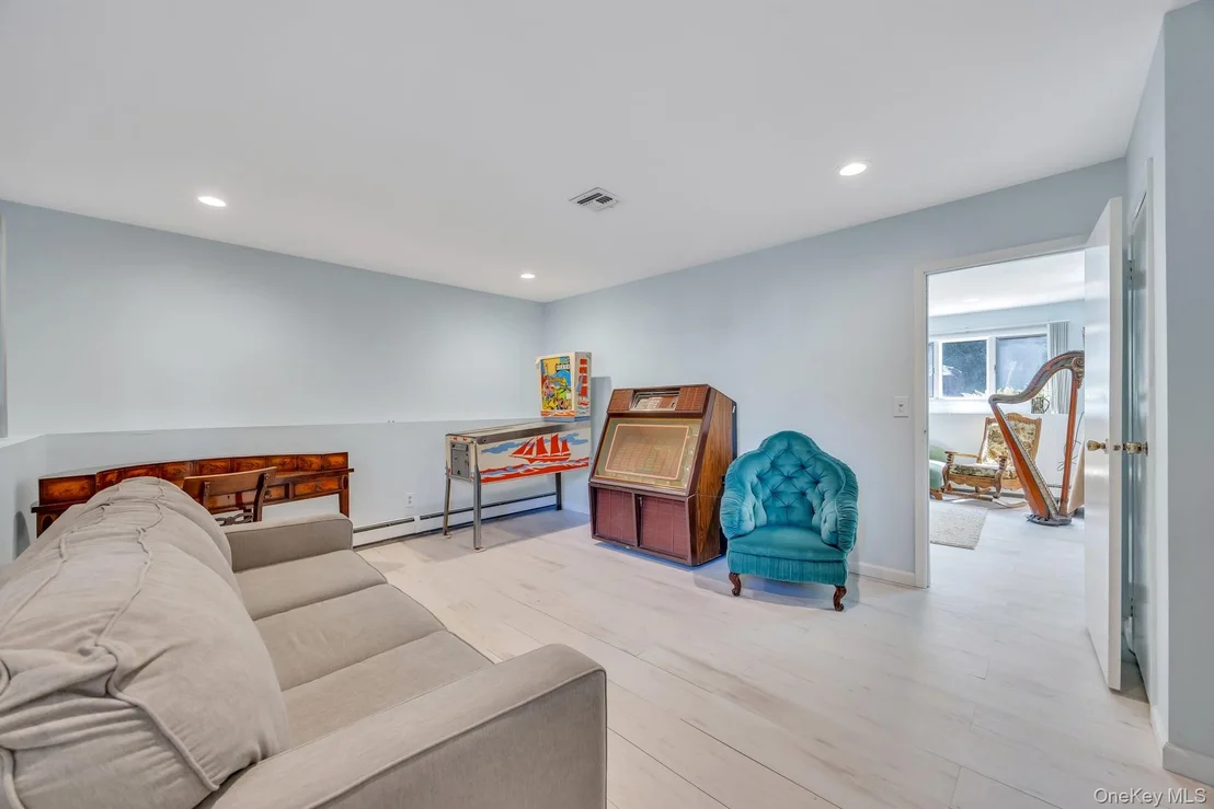 Photo of 9 Quincy Lane