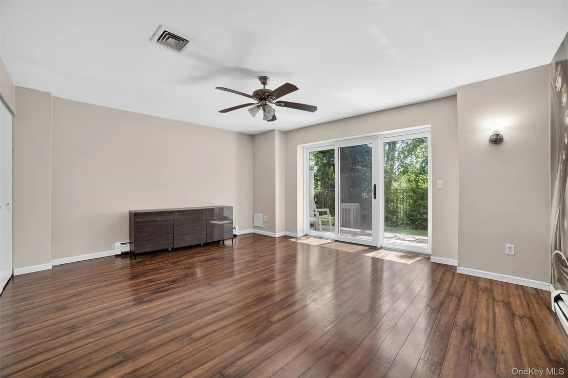 Photo of 9 Maple Crest Drive