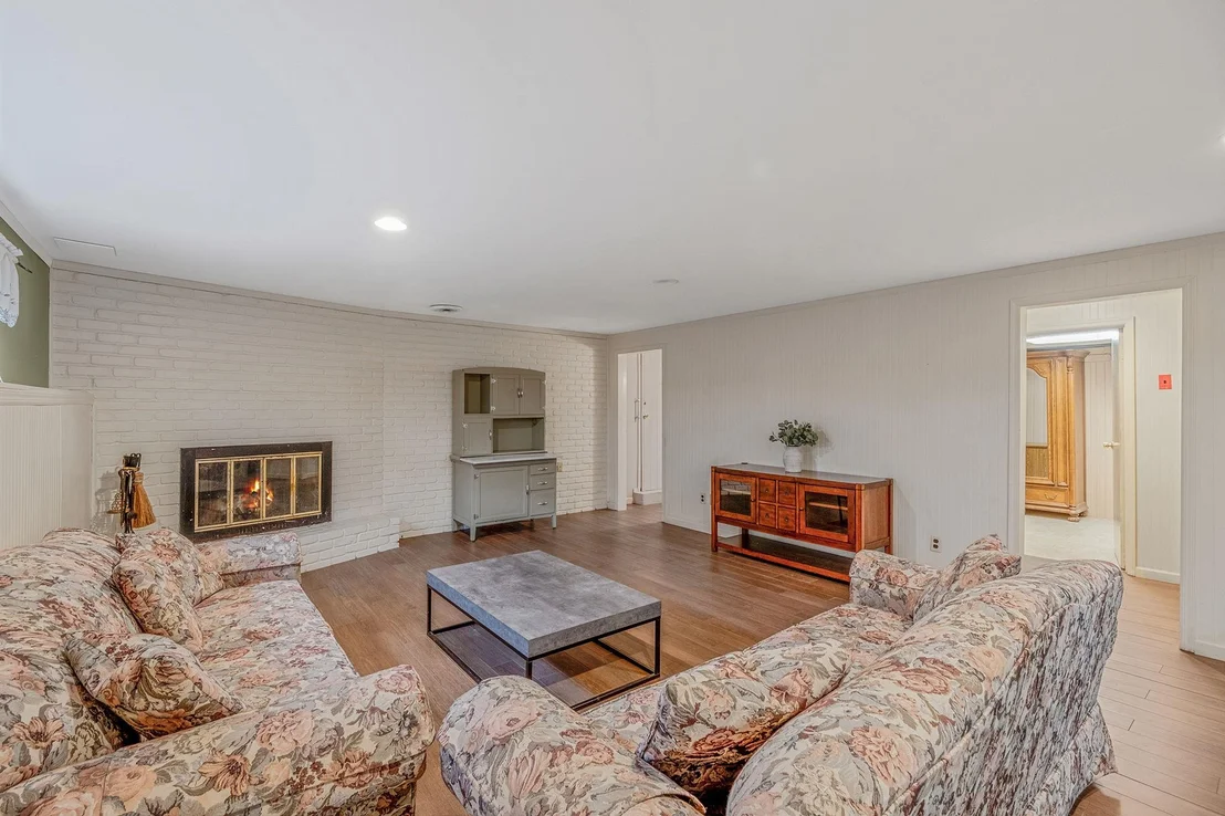 Photo of 41 Winslow Lane
