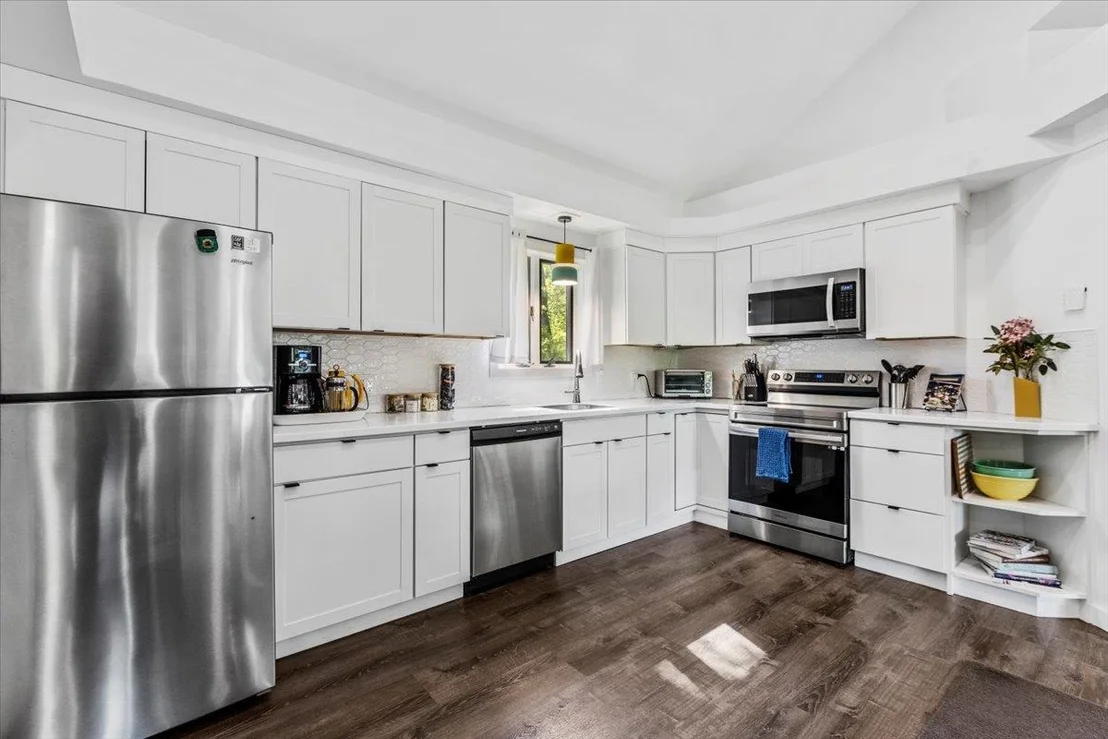 Photo of 275 Mountain Avenue