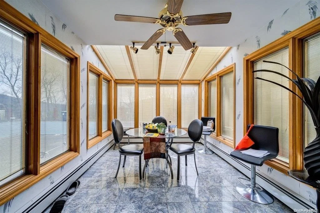 Photo of 142 Laroe Road