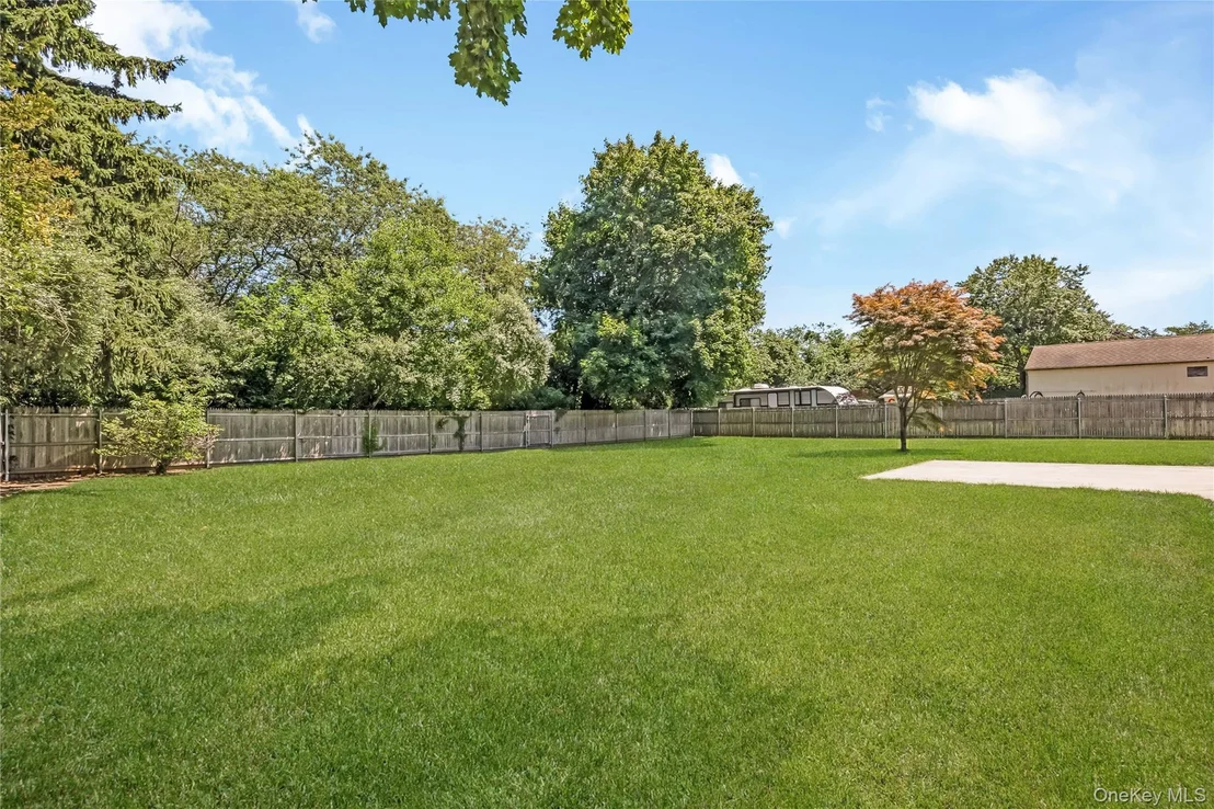 Photo of 93 Raynor Road