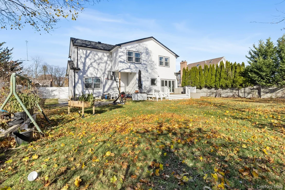Photo of 166 17th Street