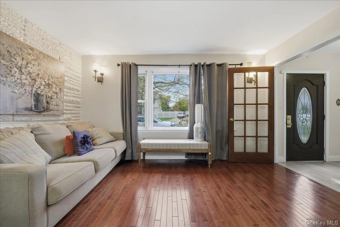 Photo of 32 Franklin Avenue
