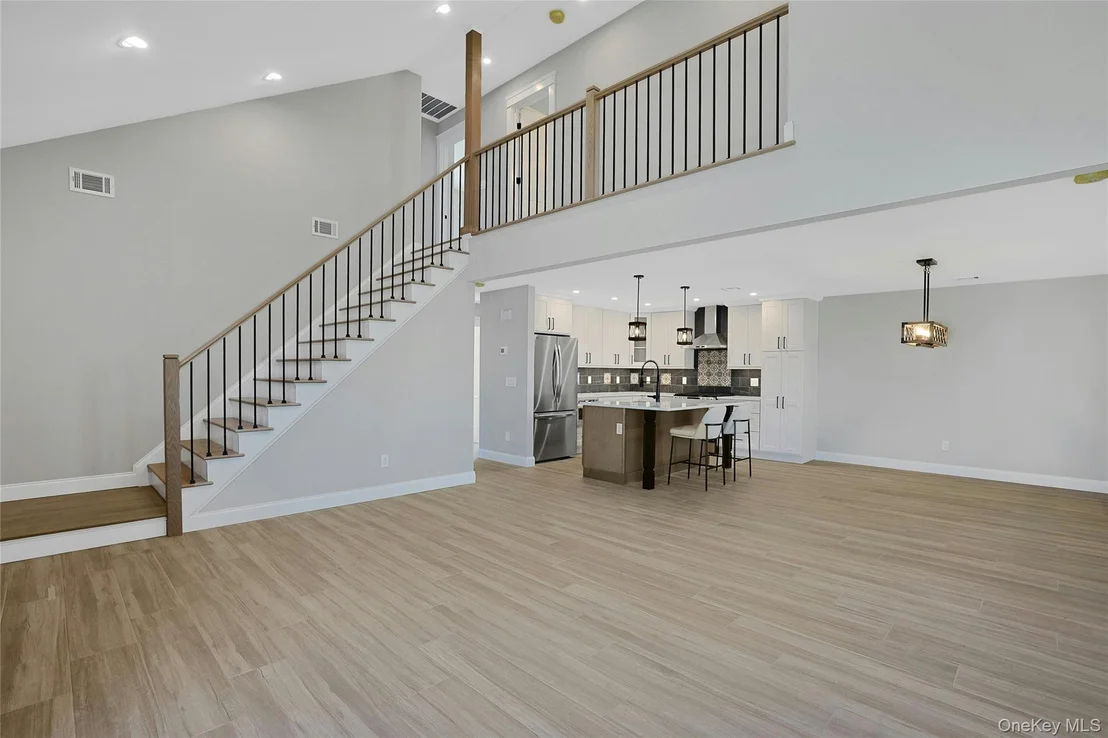 Photo of 74 Beach Road