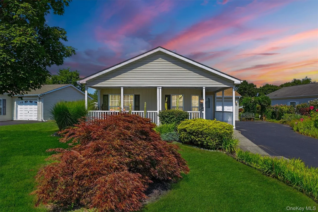 Photo of 19 Naples Drive
