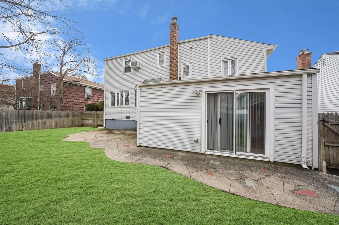 Photo of 769 Washington Street