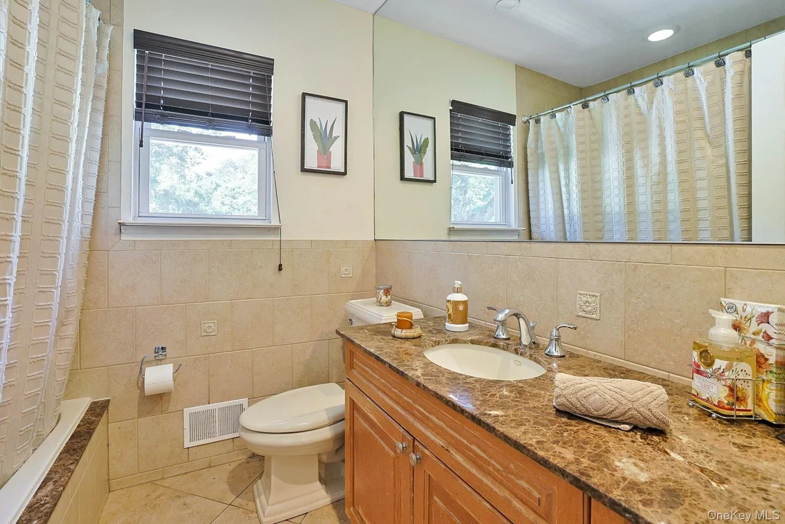 Photo of 34 Ganung Drive
