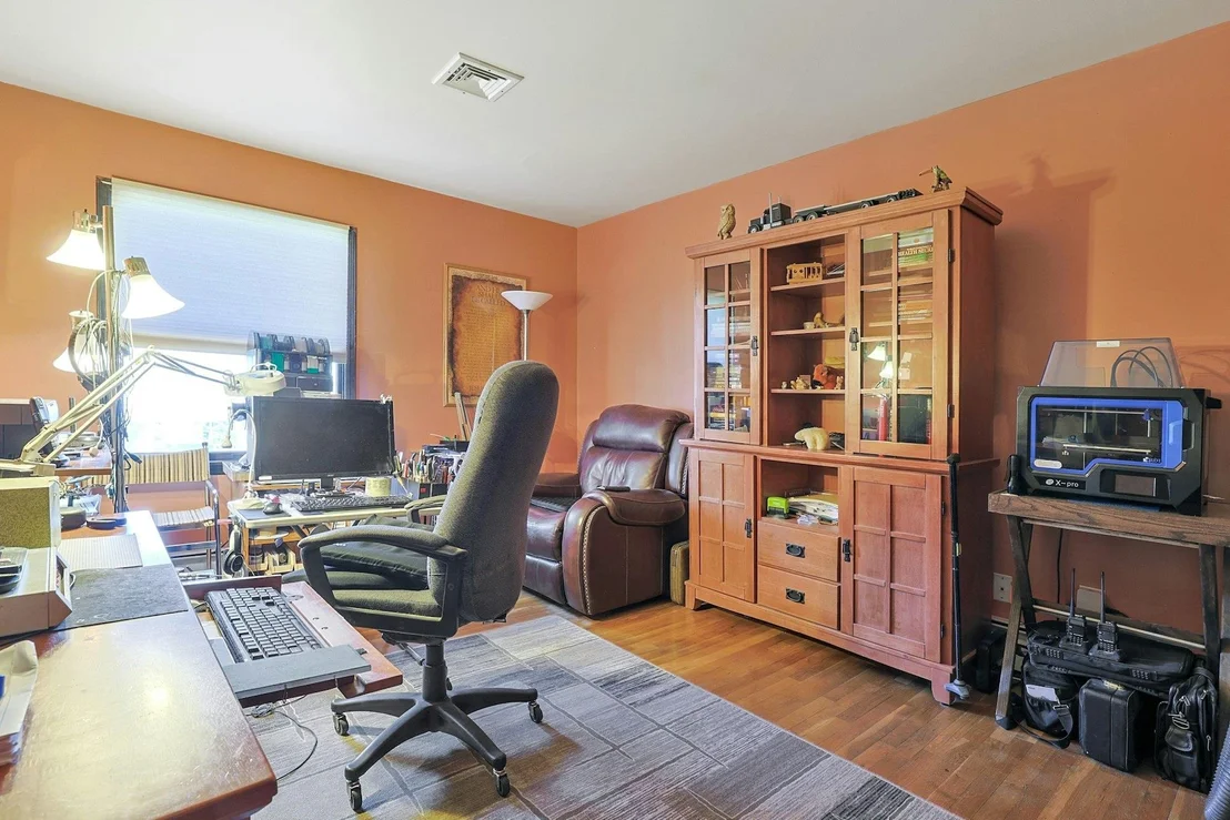 Photo of 2 Aura Drive