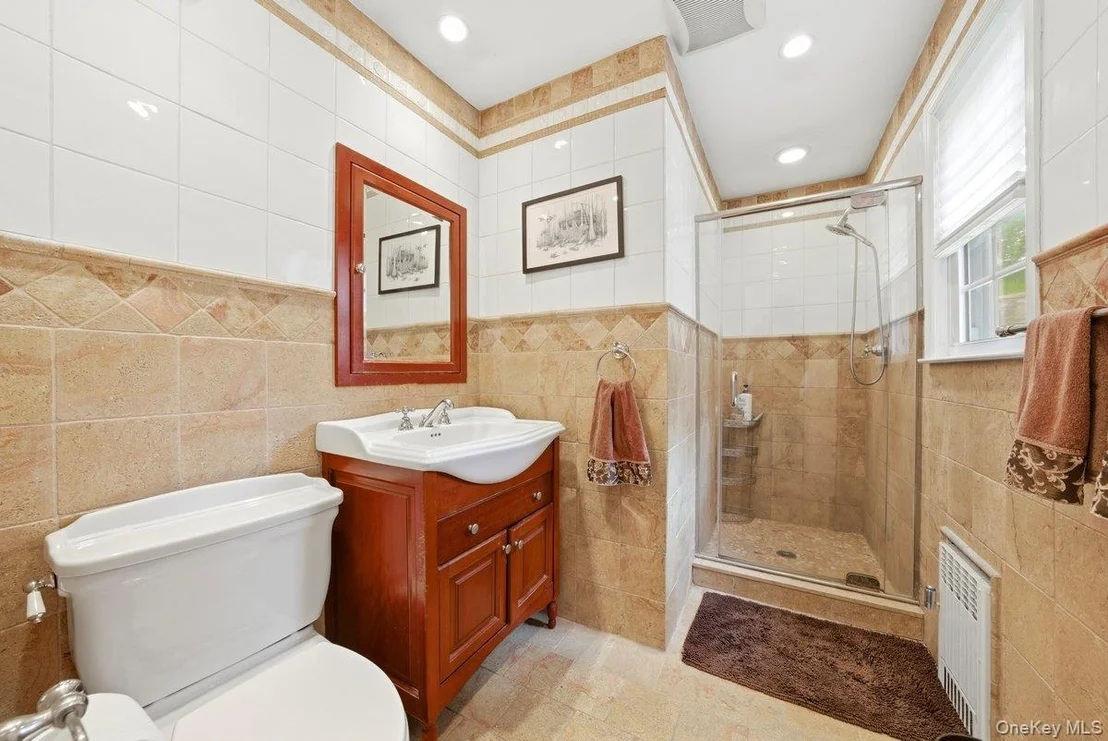 Photo of 85 Halstead Avenue