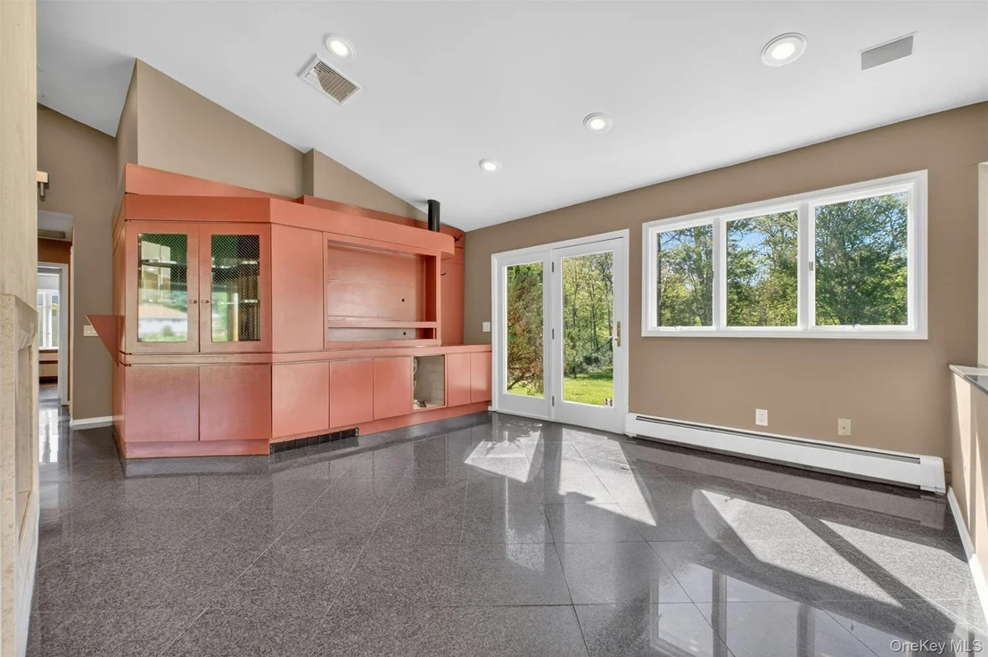 Photo of 18 Millbank Road