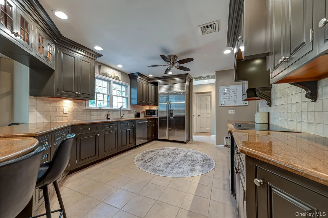 Photo of 9 Elderwood Drive