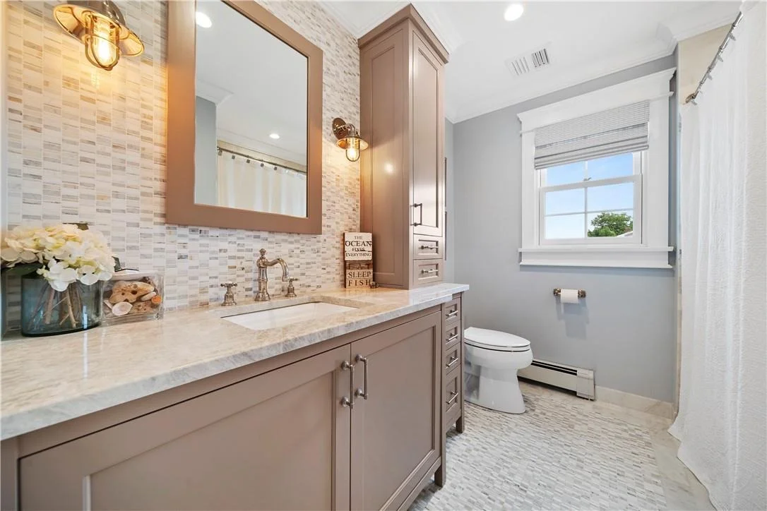 Photo of 2911 Harbor Road