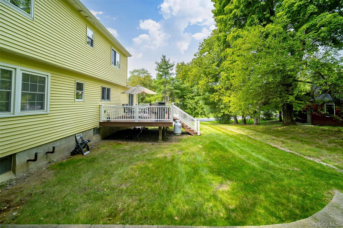 Photo of 1 Tanglewood Lane
