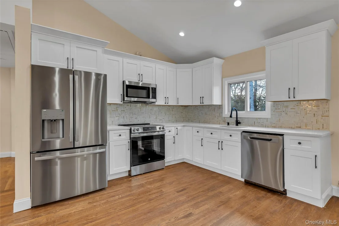 Photo of 116 Phyllis Drive