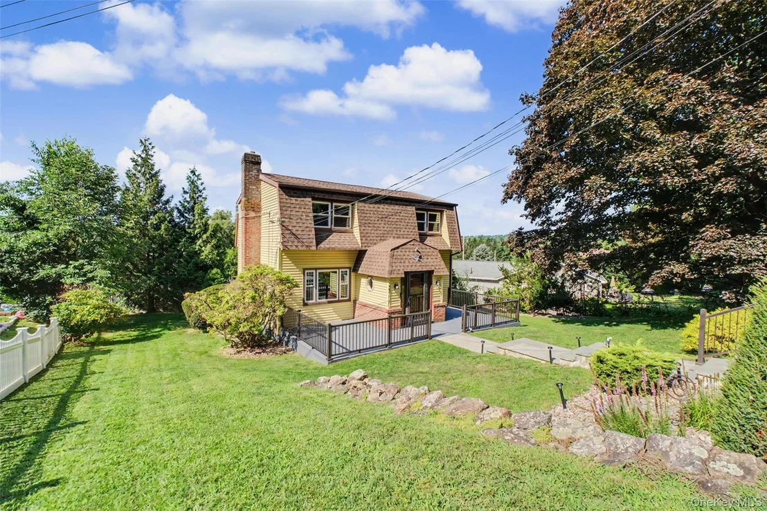 Photo of 33 Grandview Drive