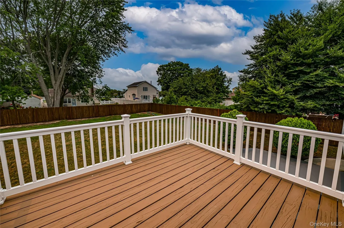 Photo of 696 Peter Paul Drive