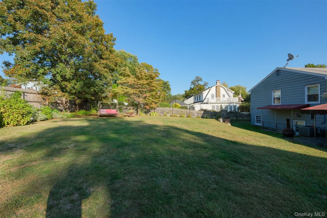 Photo of 1434 Elm Street
