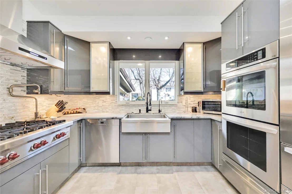 Photo of 41 Erick Avenue