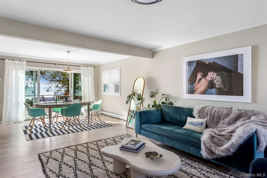 Photo of 90 Grandview Drive