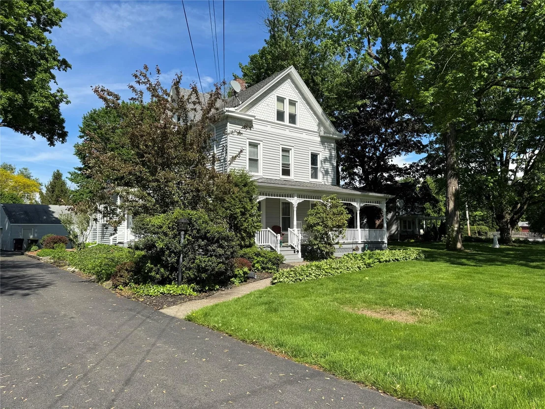 Photo of 244 Jefferson Heights