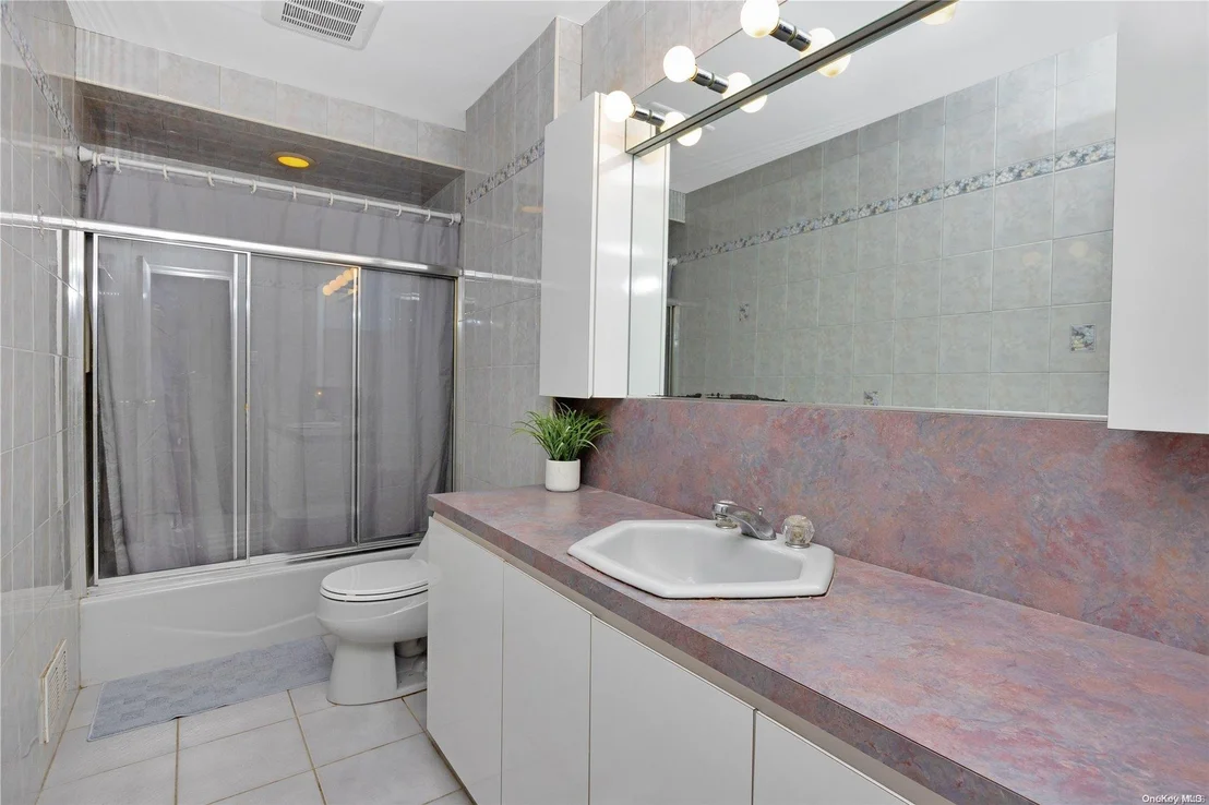 Photo of 27 Gloria Place