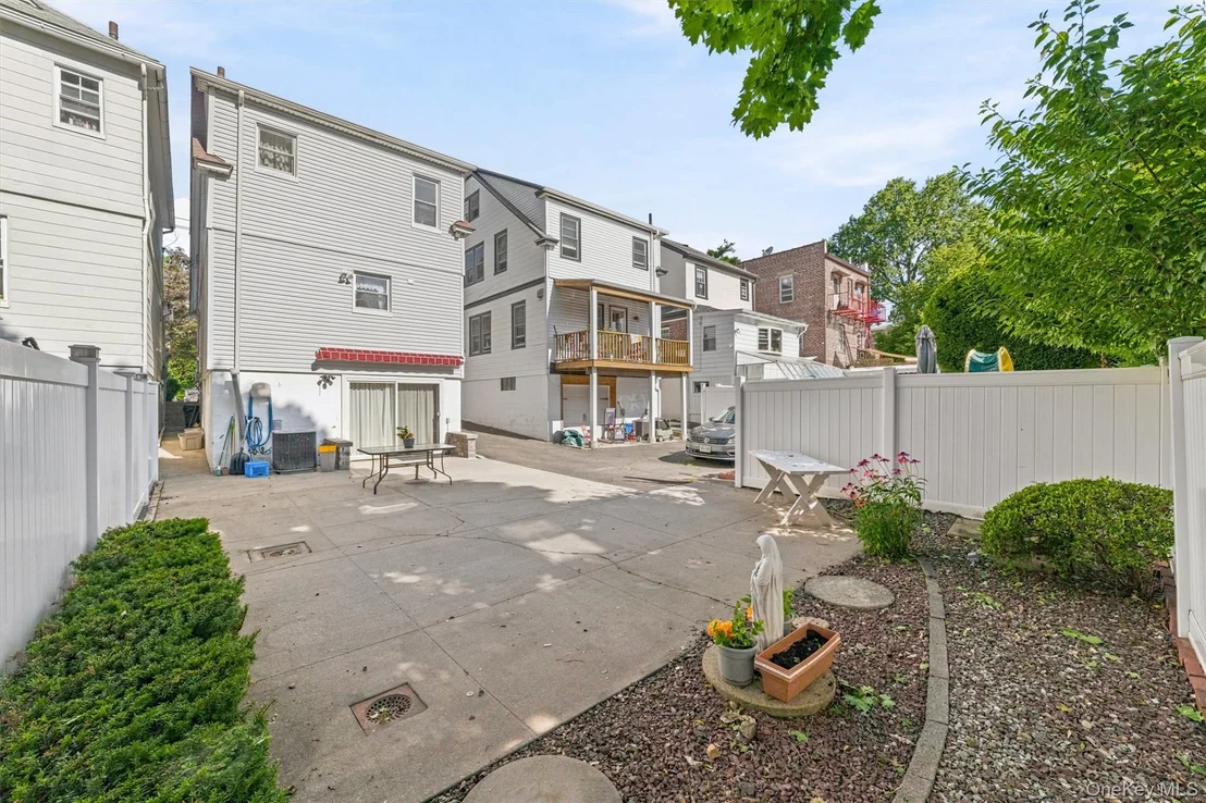 Photo of 70 First Street