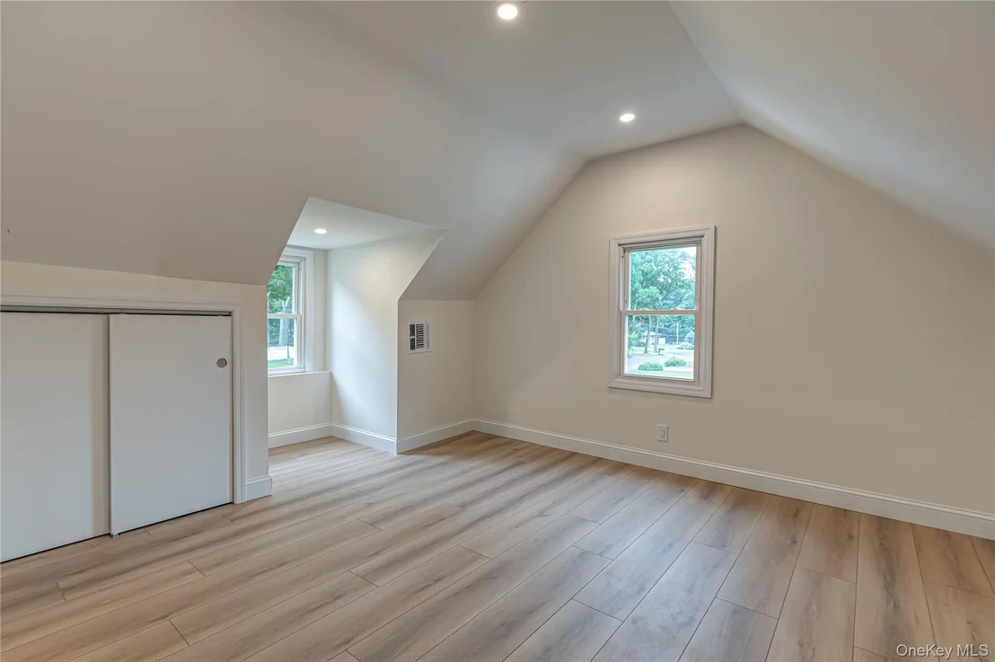 Photo of 52 Summit Drive
